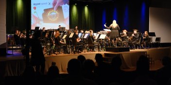 Das Jugendorchester unter der Leitung von Lea Bittner und Leo Thiemann.