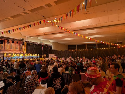 Die X4Dance Bambinis begeisterten mit ihrem Tanz als Minions.
