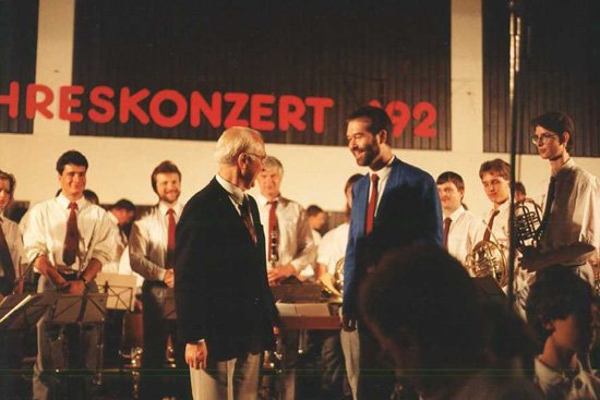 Peter Schreiber und Kurt Hampel zum Abschluss des Jahreskonzertes 1992